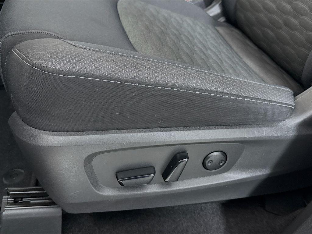 used 2022 Nissan Pathfinder car, priced at $21,897