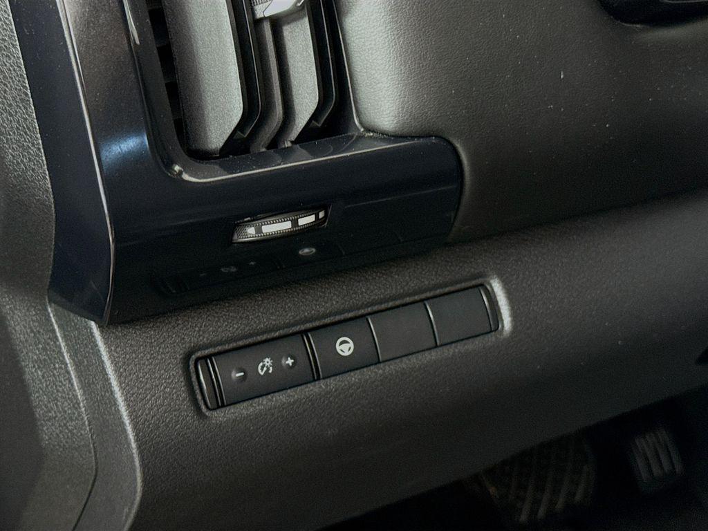 used 2022 Nissan Pathfinder car, priced at $21,897