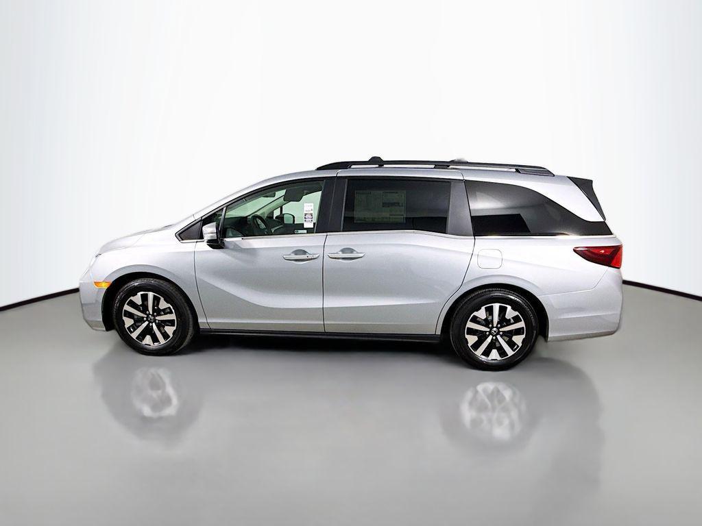 new 2026 Honda Odyssey car, priced at $42,084