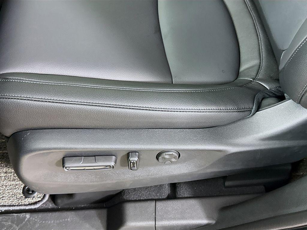 new 2026 Honda Odyssey car, priced at $42,084