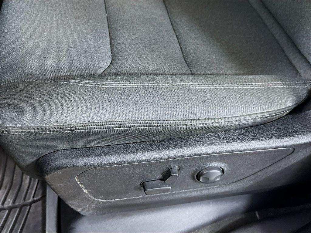 used 2022 Ram 1500 car, priced at $35,682