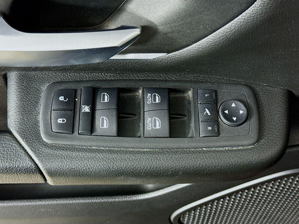 used 2022 Ram 1500 car, priced at $35,682