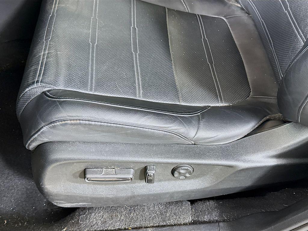 used 2020 Honda CR-V car, priced at $23,305