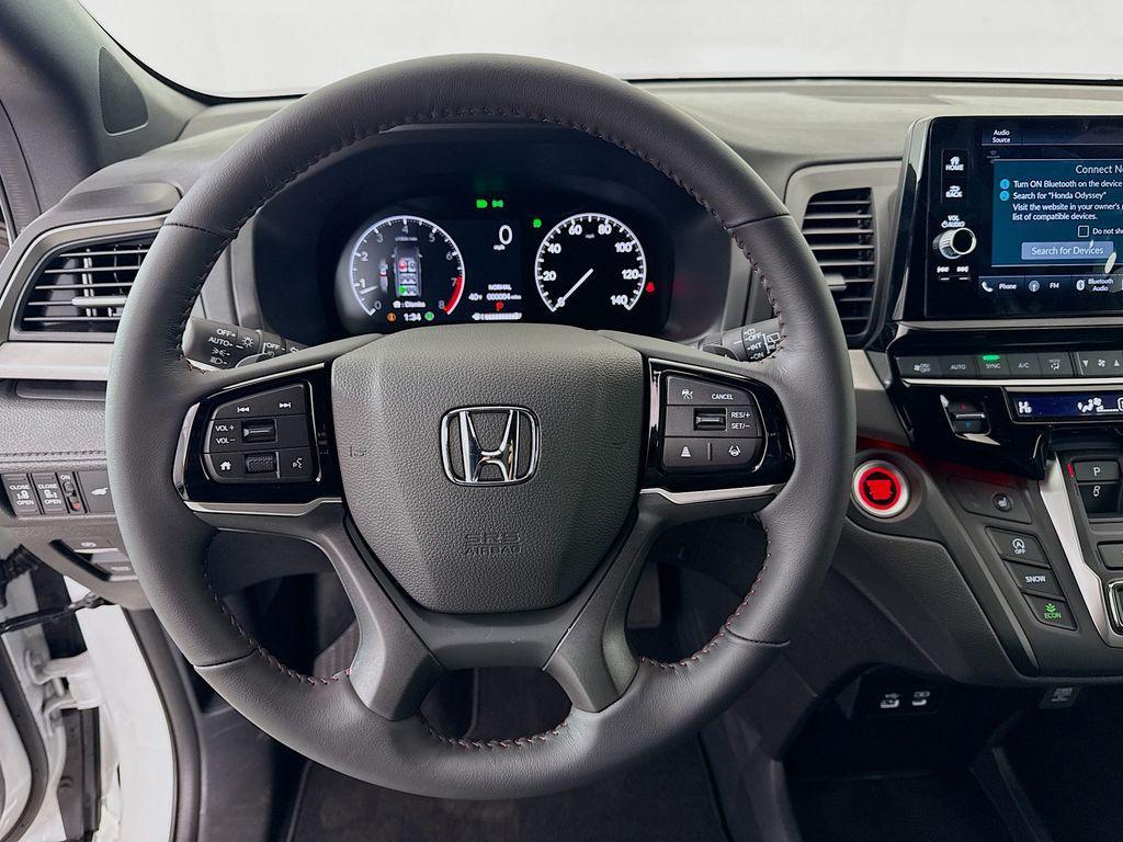 new 2026 Honda Odyssey car, priced at $43,096
