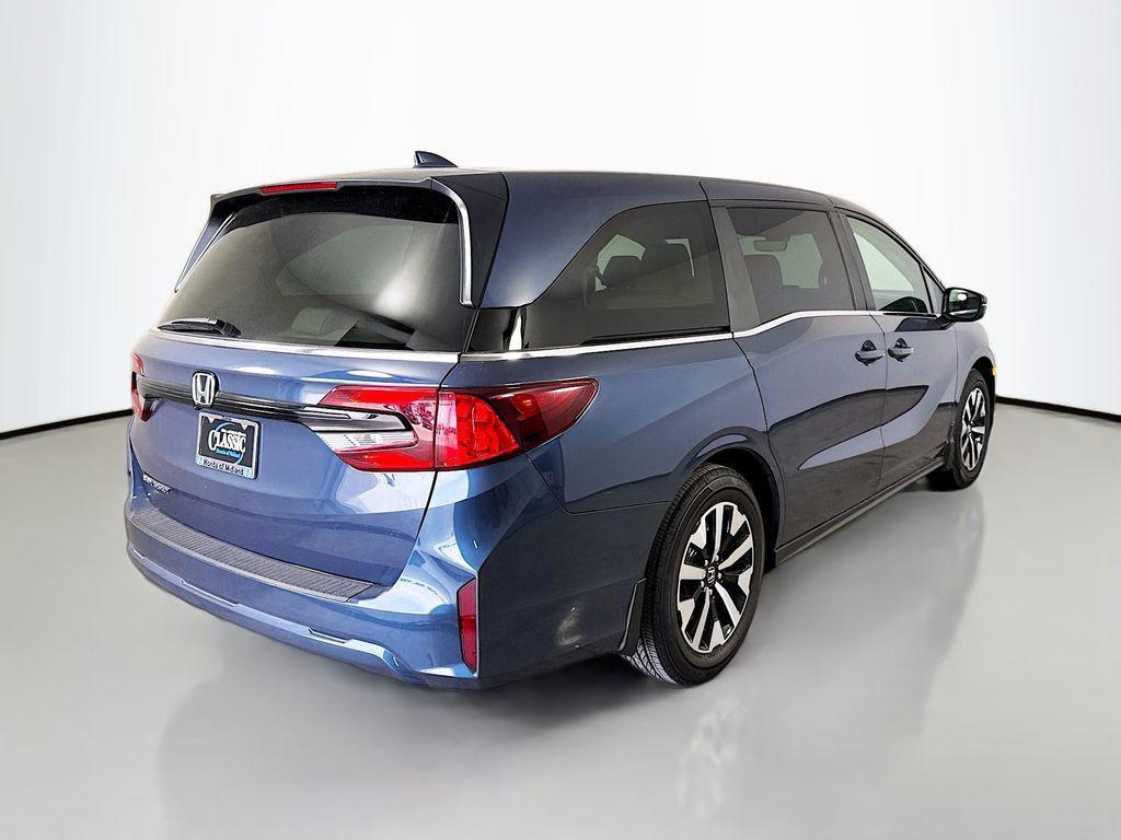 new 2026 Honda Odyssey car, priced at $41,638