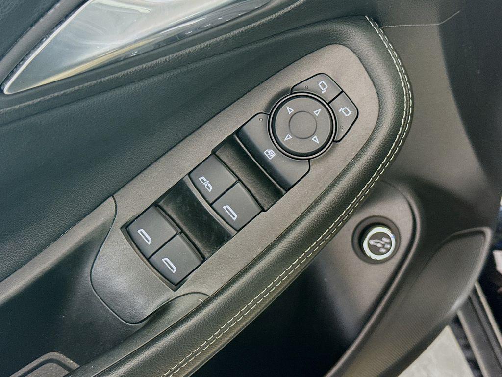 used 2022 Buick Encore GX car, priced at $27,750