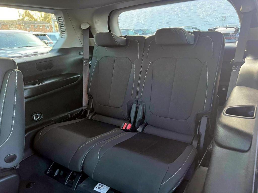 used 2023 Jeep Grand Cherokee L car, priced at $28,438