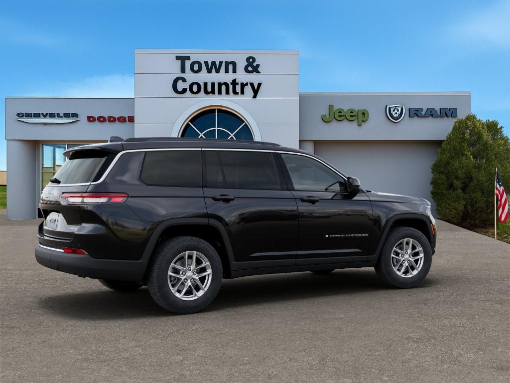 new 2026 Jeep Grand Cherokee car, priced at $44,730