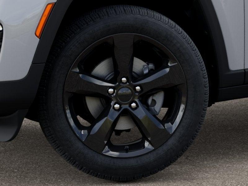 new 2025 Jeep Grand Cherokee car, priced at $46,895