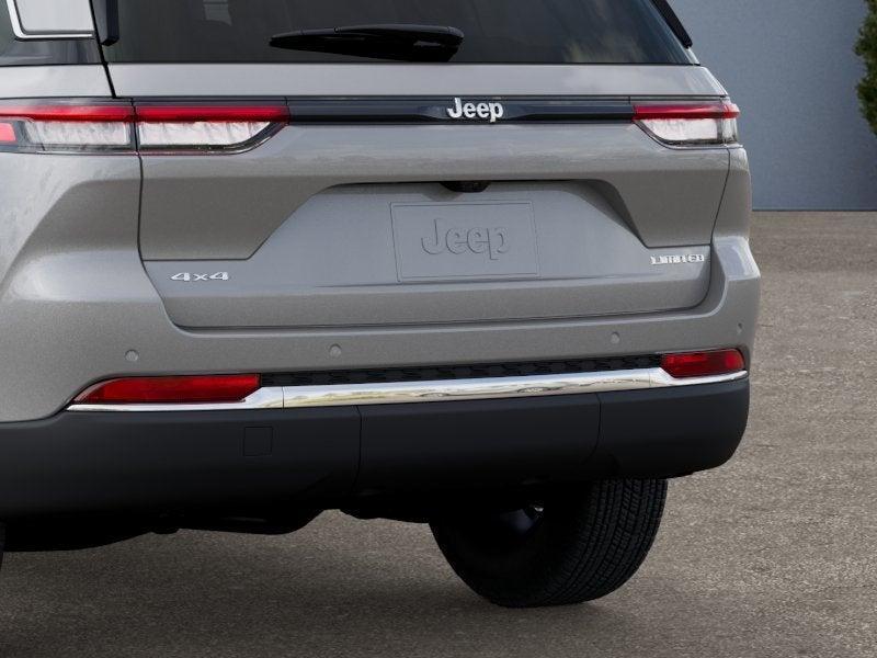 new 2025 Jeep Grand Cherokee car, priced at $42,250