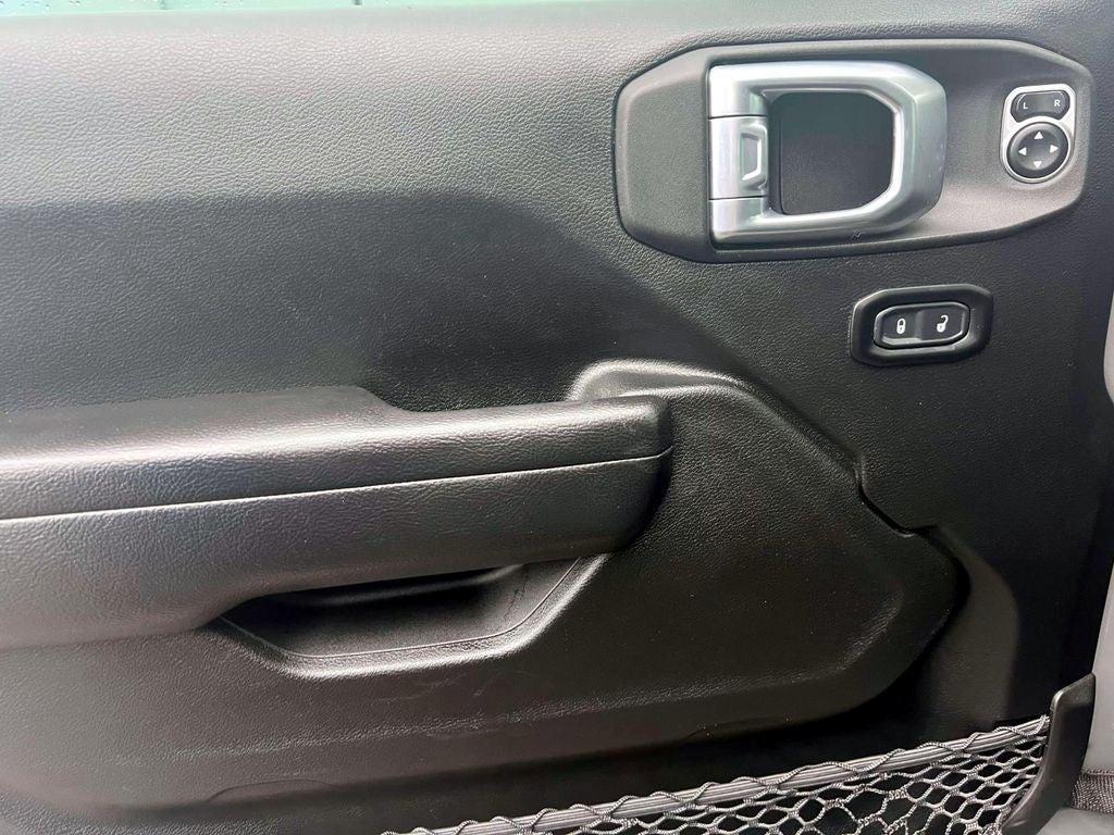 used 2022 Jeep Gladiator car, priced at $26,760