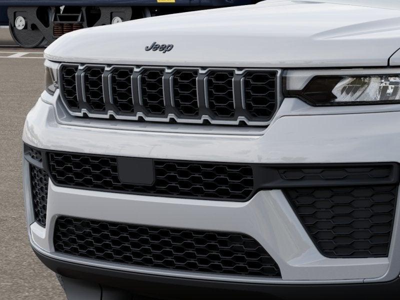 new 2026 Jeep Grand Cherokee car, priced at $48,180
