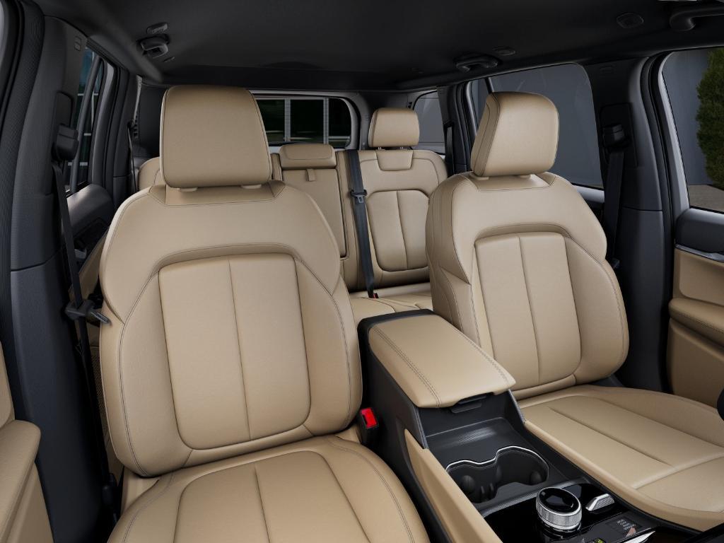 new 2025 Jeep Grand Cherokee car, priced at $44,880