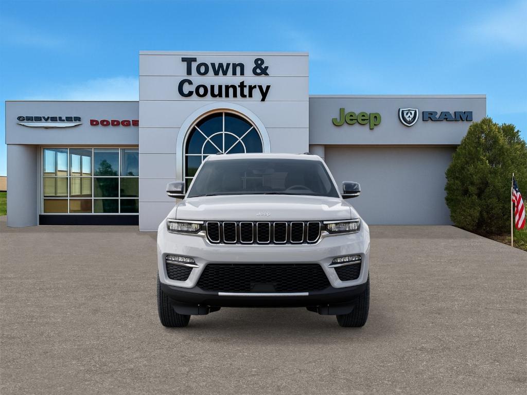new 2025 Jeep Grand Cherokee car, priced at $44,170