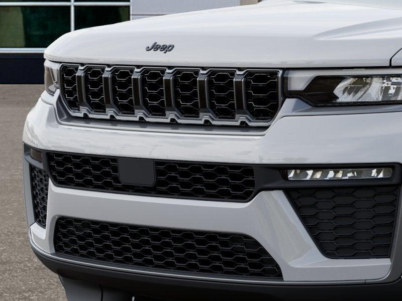 new 2026 Jeep Grand Cherokee car, priced at $45,715