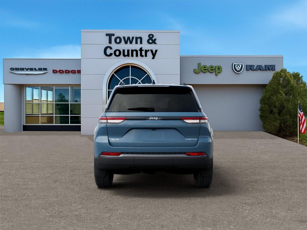 new 2026 Jeep Grand Cherokee car, priced at $43,740