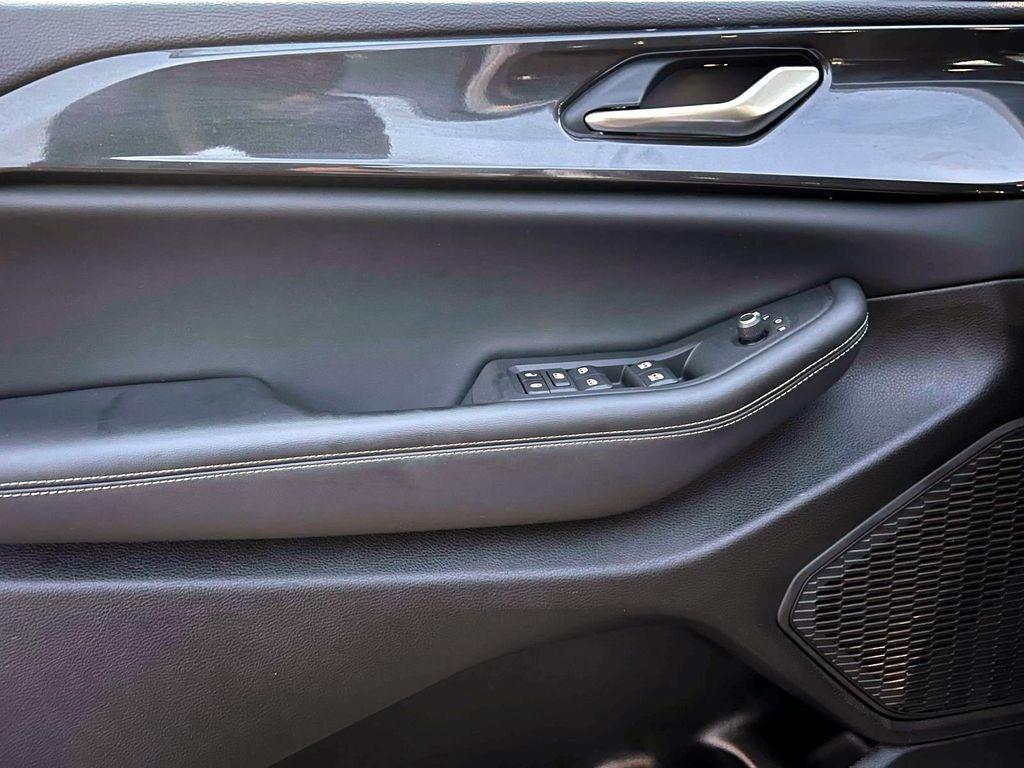 used 2023 Jeep Grand Cherokee car, priced at $25,869