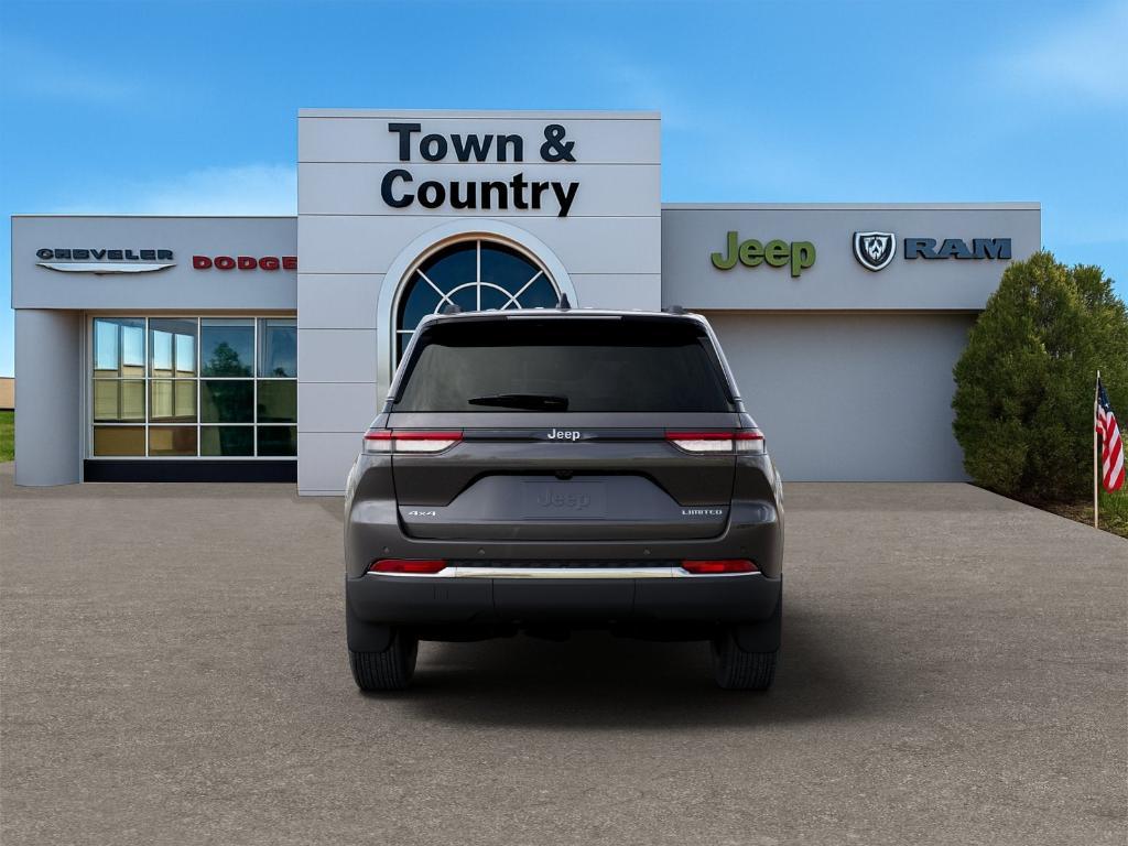 new 2025 Jeep Grand Cherokee car, priced at $45,190