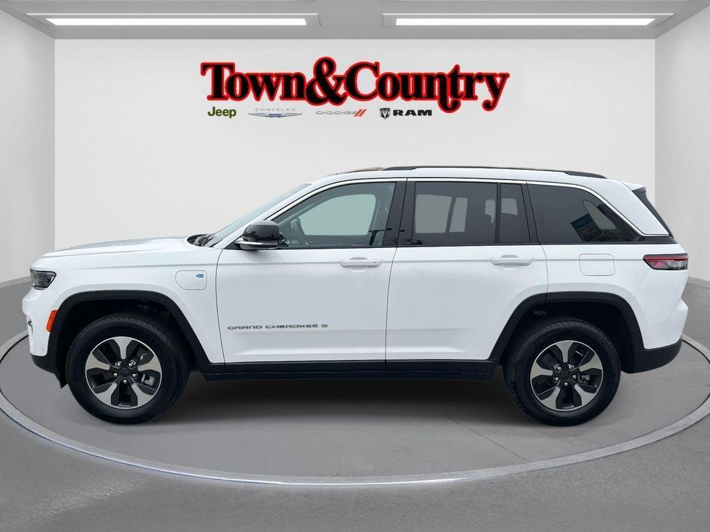 used 2023 Jeep Grand Cherokee 4xe car, priced at $29,167