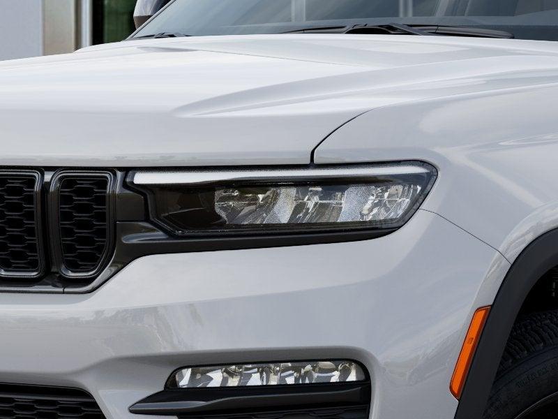 new 2025 Jeep Grand Cherokee car, priced at $46,895
