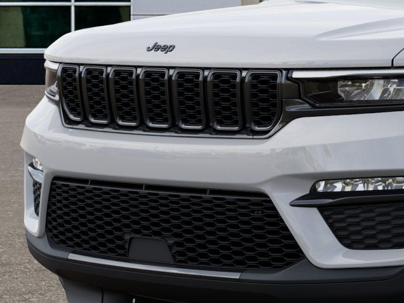 new 2025 Jeep Grand Cherokee car, priced at $46,895