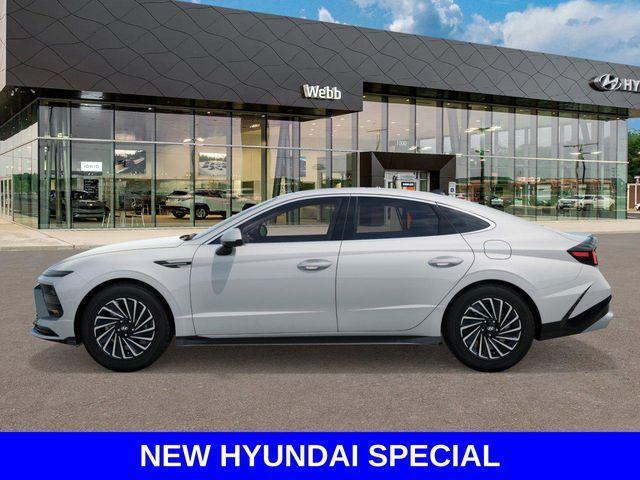 new 2025 Hyundai Sonata Hybrid car, priced at $37,339