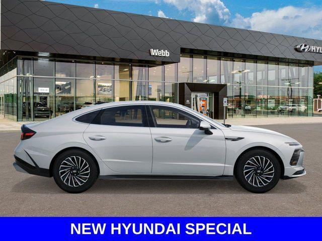 new 2025 Hyundai Sonata Hybrid car, priced at $37,339