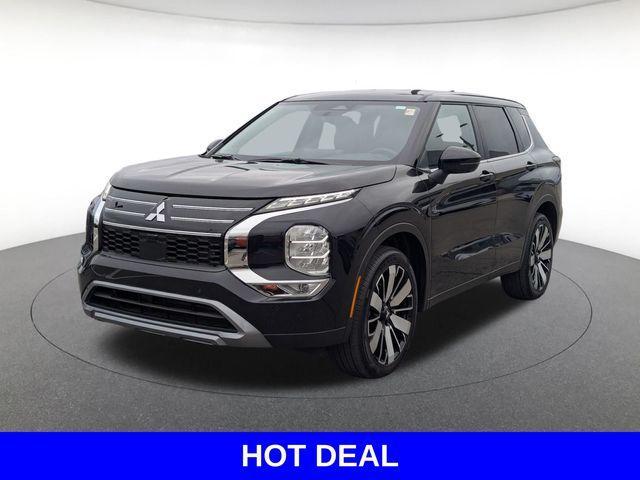 used 2025 Mitsubishi Outlander car, priced at $26,057