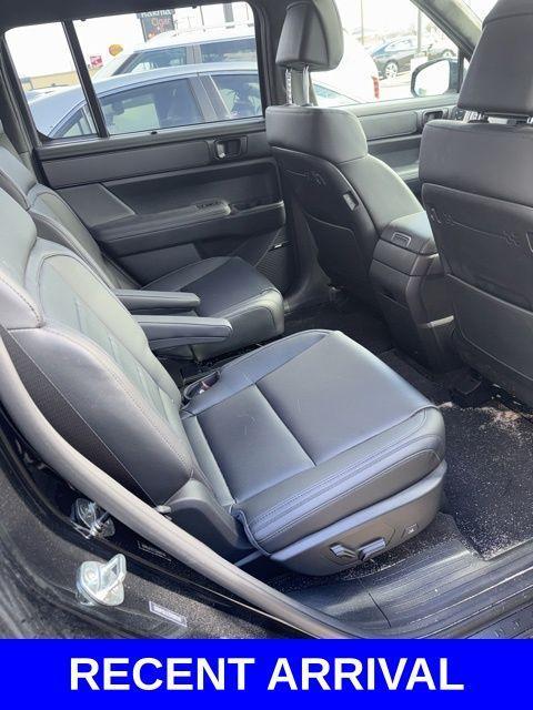 used 2025 Hyundai Santa Fe car, priced at $36,921