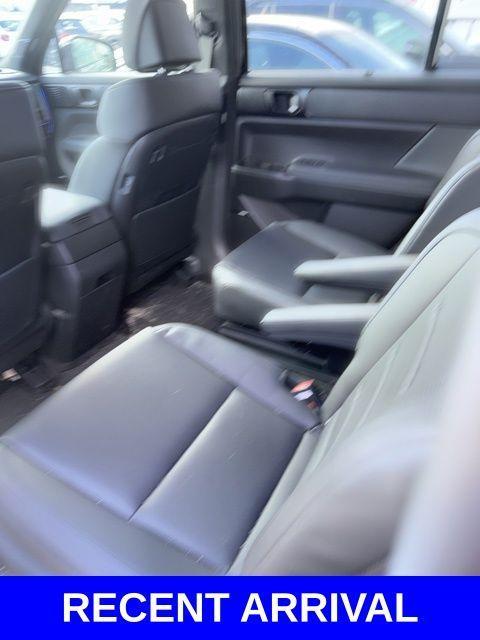 used 2025 Hyundai Santa Fe car, priced at $36,921