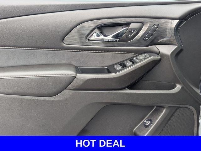 used 2023 Chevrolet Traverse car, priced at $37,059