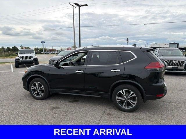 used 2019 Nissan Rogue car, priced at $14,115
