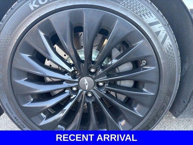 used 2018 Genesis G90 car, priced at $25,499