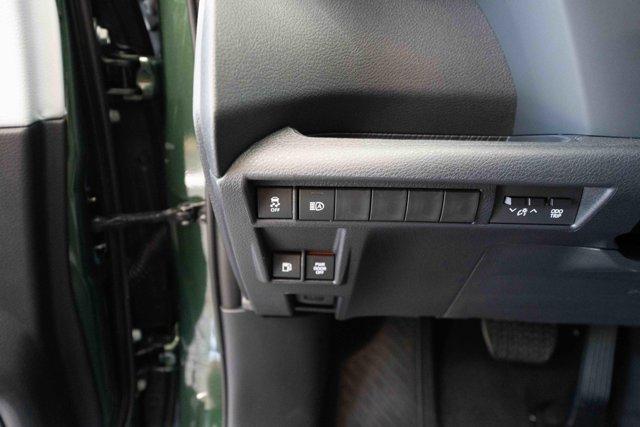 new 2026 Toyota Sienna car, priced at $46,651