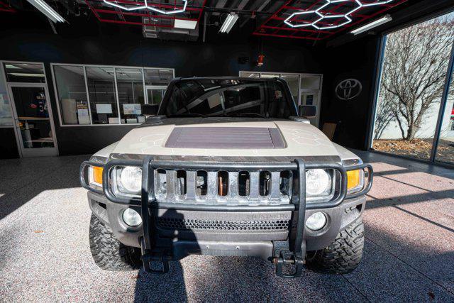 used 2006 Hummer H3 car, priced at $7,000