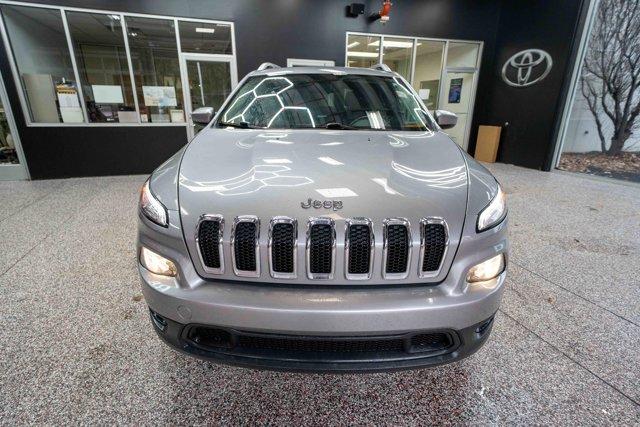 used 2015 Jeep Cherokee car, priced at $5,500