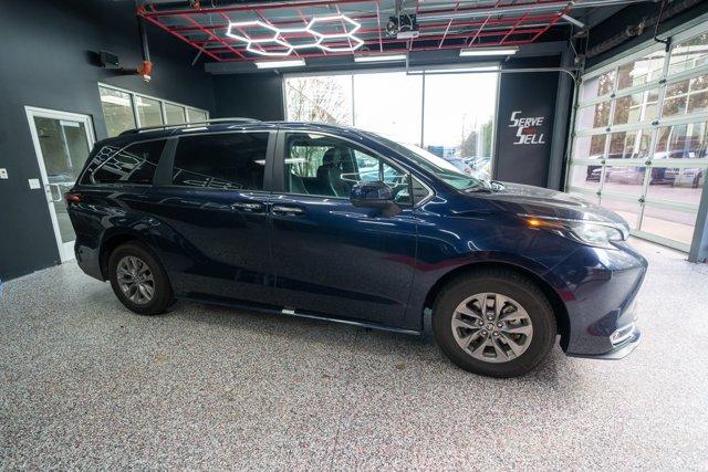 used 2024 Toyota Sienna car, priced at $34,400