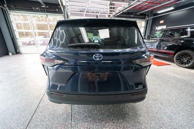 used 2024 Toyota Sienna car, priced at $34,400