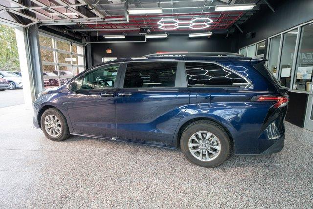 used 2024 Toyota Sienna car, priced at $34,400