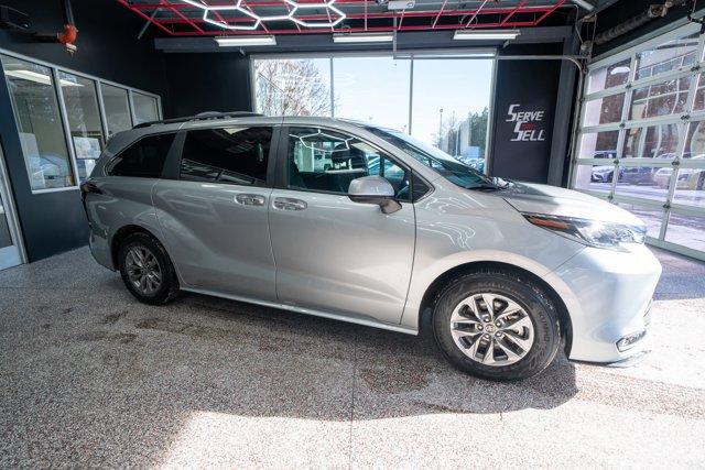 used 2025 Toyota Sienna car, priced at $38,300