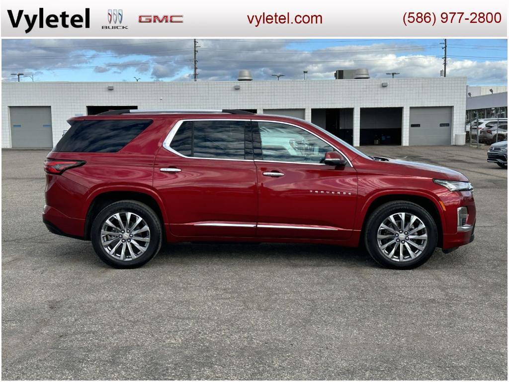 used 2023 Chevrolet Traverse car, priced at $37,995
