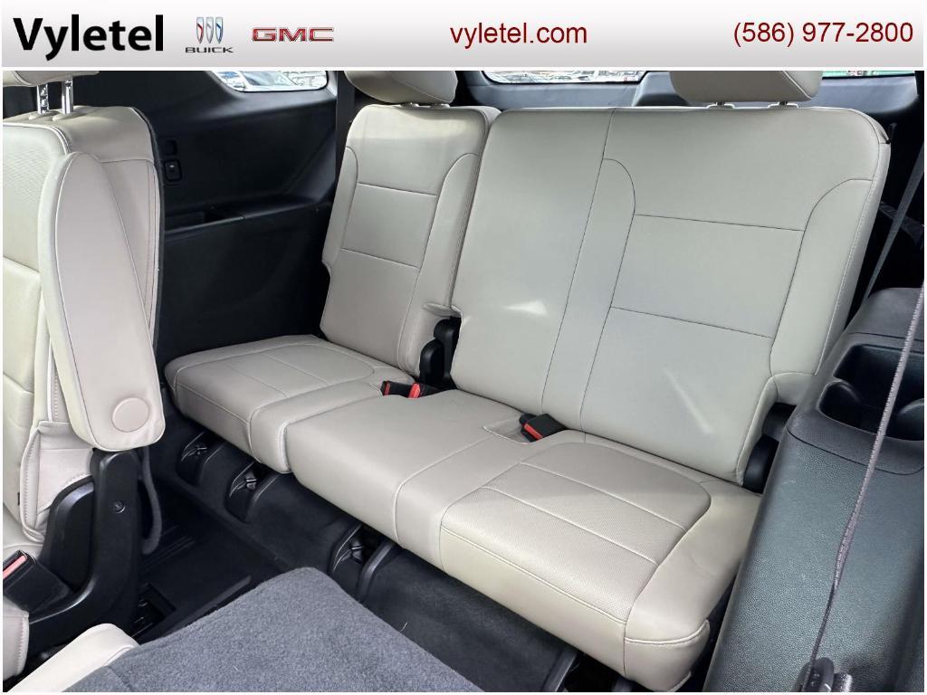 used 2023 Chevrolet Traverse car, priced at $37,995