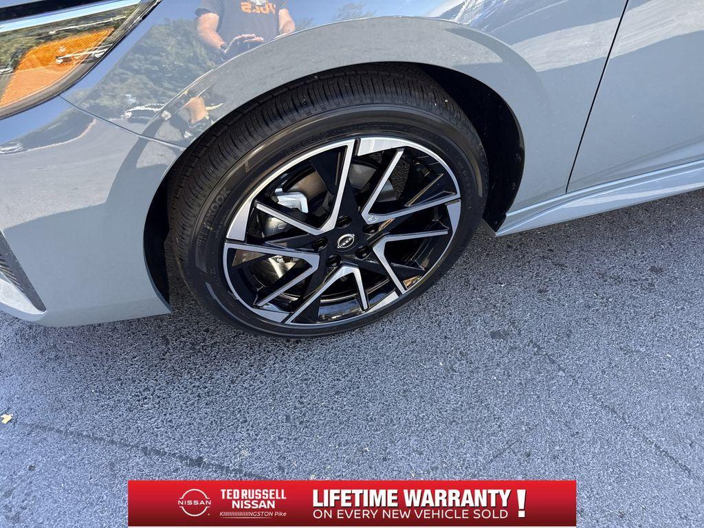 new 2025 Nissan Sentra car, priced at $25,785