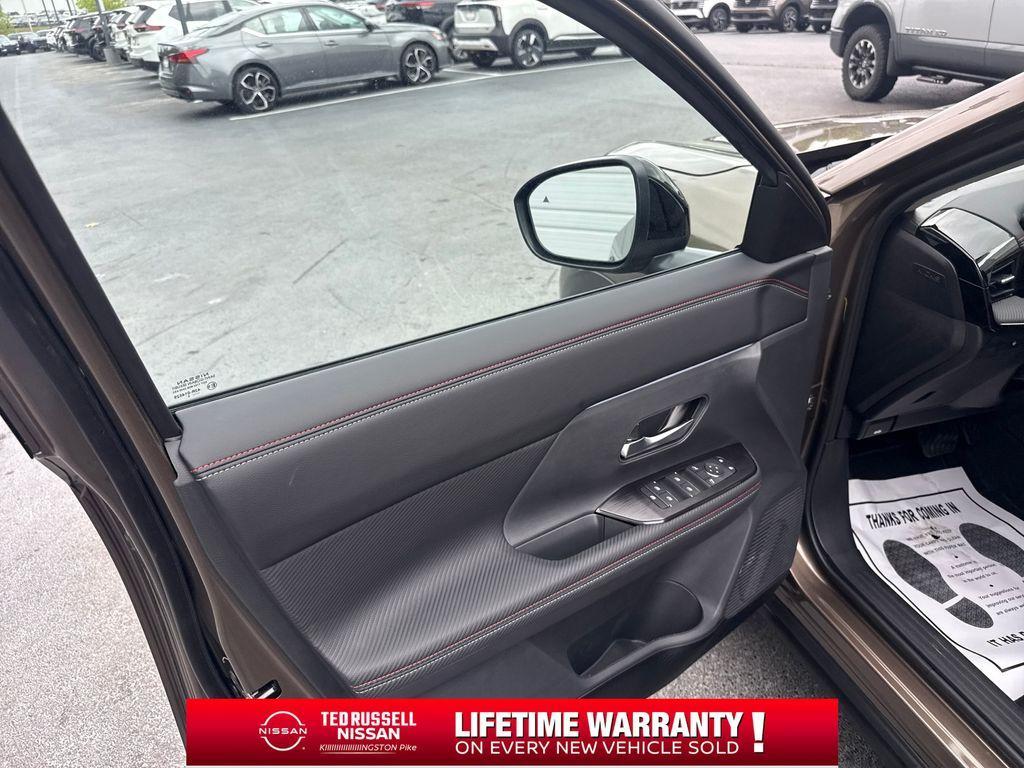 new 2026 Nissan Kicks car, priced at $27,001