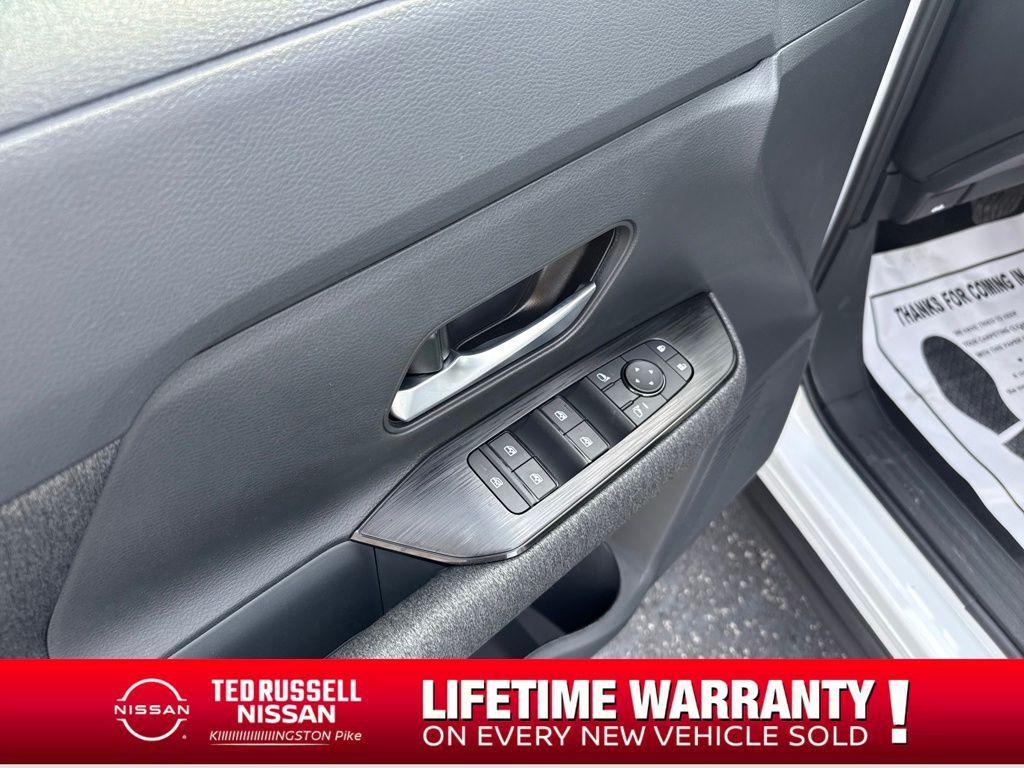 new 2026 Nissan Kicks car, priced at $23,313