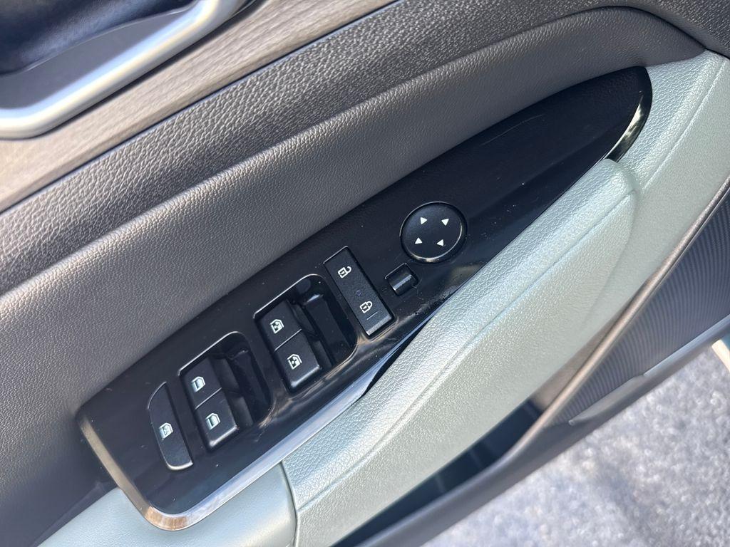 used 2023 Kia Sportage car, priced at $24,988