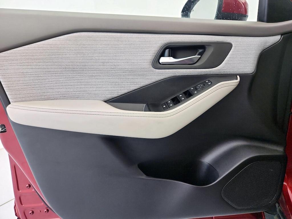 used 2023 Nissan Rogue car, priced at $23,998