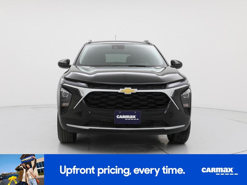 used 2025 Chevrolet Trax car, priced at $22,998
