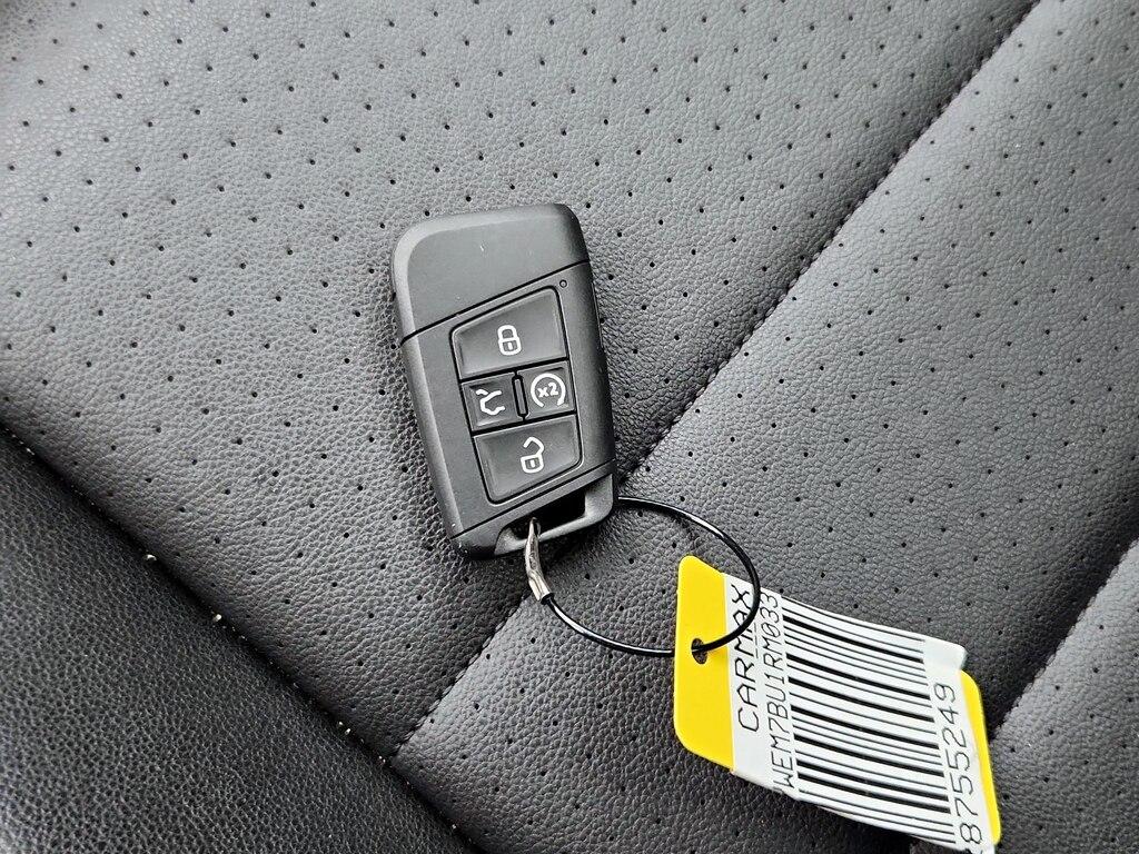 used 2024 Volkswagen Jetta car, priced at $19,998