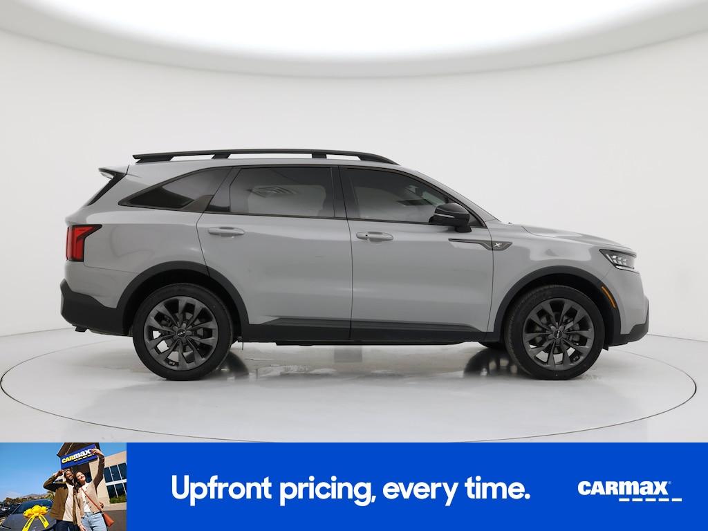 used 2022 Kia Sorento car, priced at $30,998